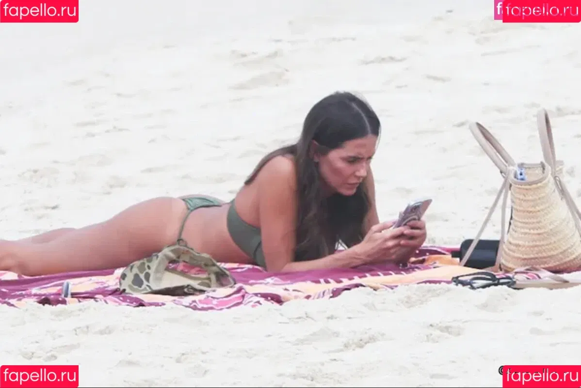 Deborah Secco / dedesecco Onlyfans Photo Gallery 