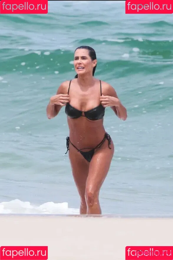 Deborah Secco / dedesecco Onlyfans Photo Gallery 
