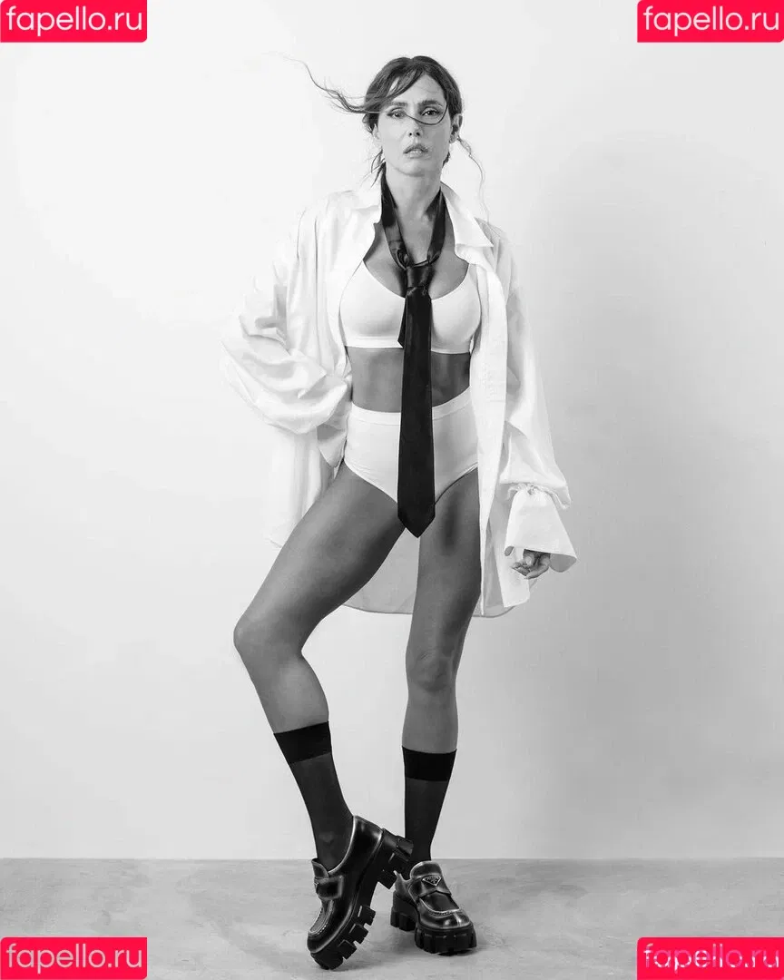 Deborah Secco / dedesecco Onlyfans Photo Gallery 