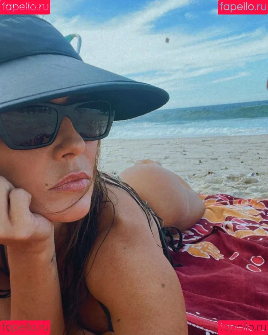 Deborah Secco / dedesecco Onlyfans Photo Gallery 