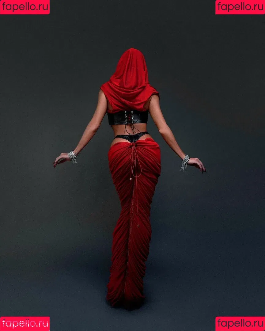 Deborah Secco / dedesecco Onlyfans Photo Gallery 