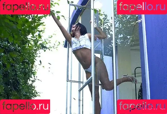 Deborah Secco / dedesecco Onlyfans Photo Gallery 