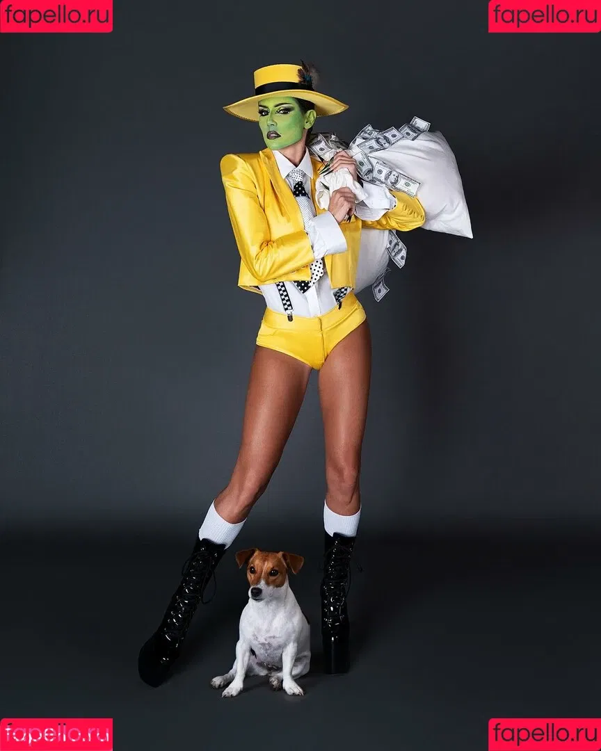 Deborah Secco / dedesecco Onlyfans Photo Gallery 