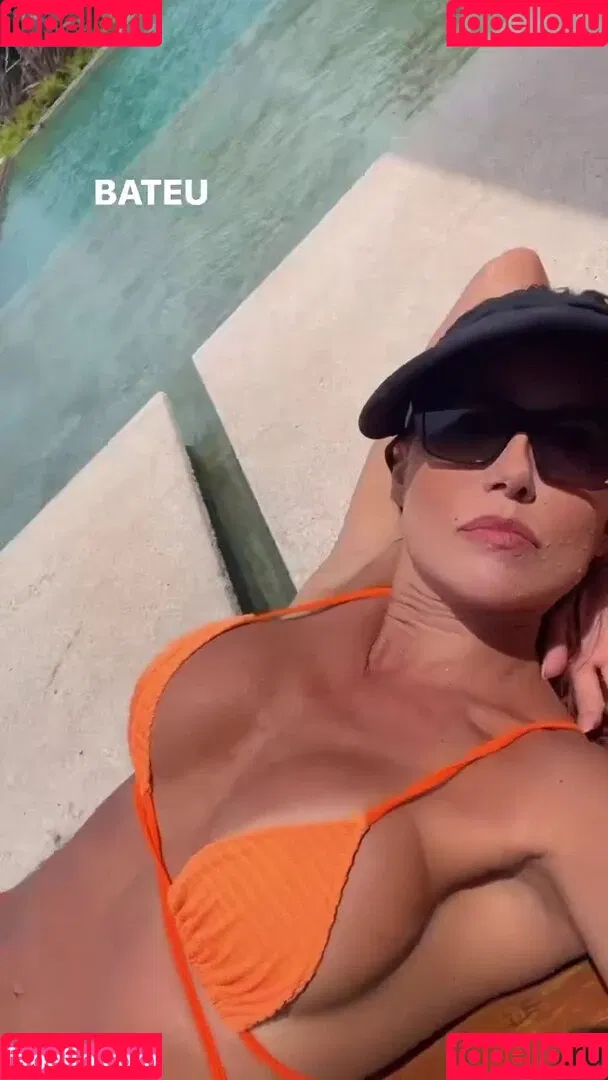 Deborah Secco / dedesecco Onlyfans Photo Gallery 