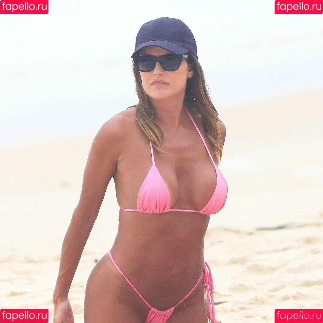 Deborah Secco / dedesecco Onlyfans Photo Gallery 