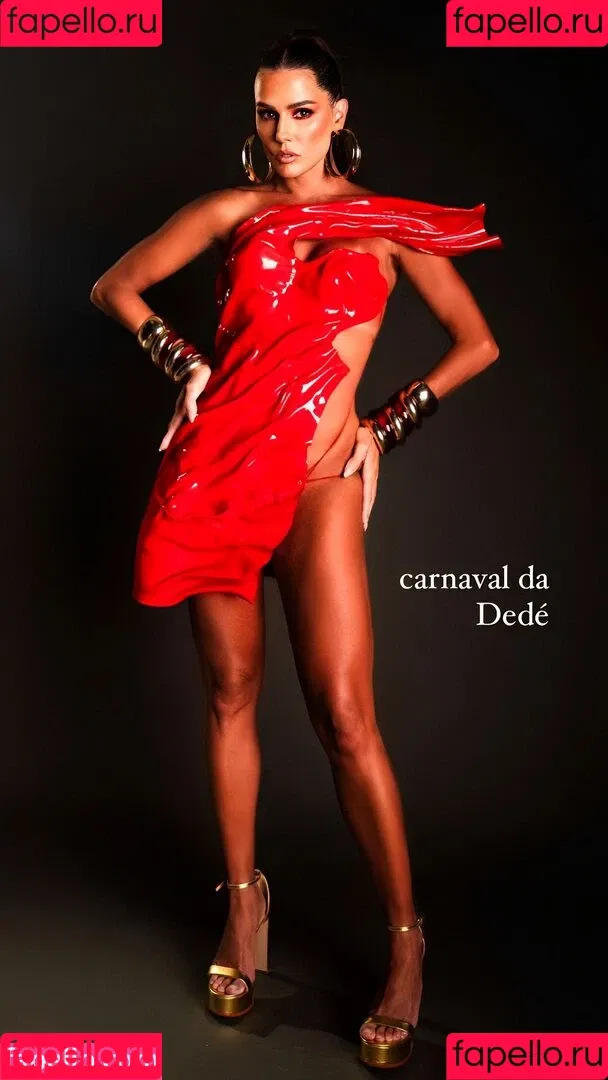 Deborah Secco / dedesecco Onlyfans Photo Gallery 