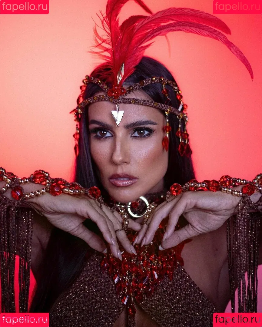 Deborah Secco / dedesecco Onlyfans Photo Gallery 