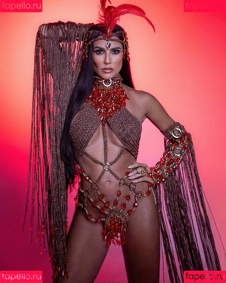 Deborah Secco / dedesecco Onlyfans Photo Gallery 