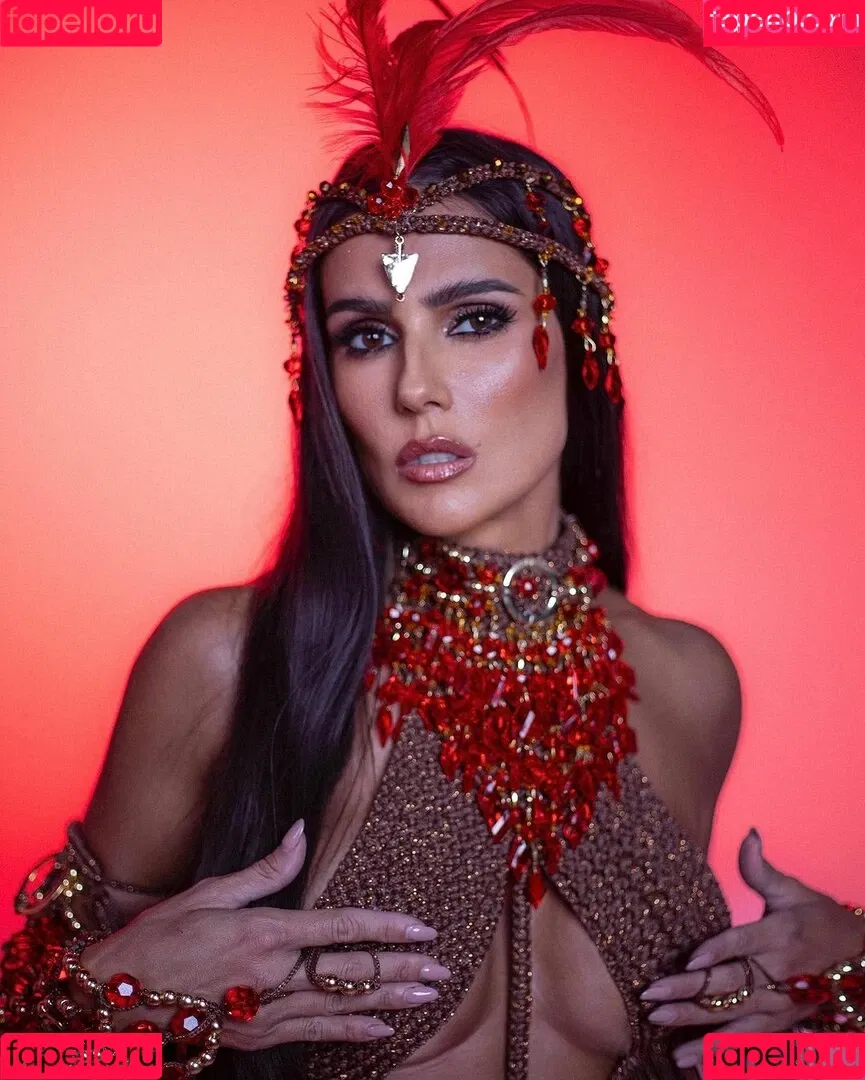 Deborah Secco / dedesecco Onlyfans Photo Gallery 