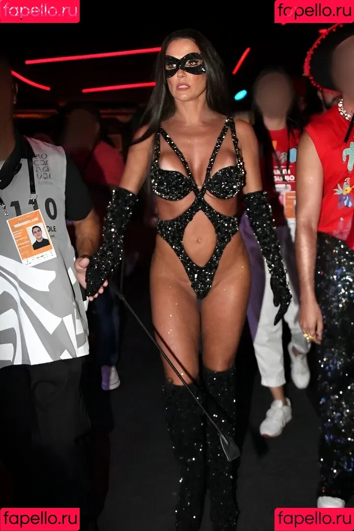 Deborah Secco / dedesecco Onlyfans Photo Gallery 