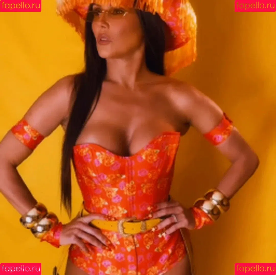 Deborah Secco / dedesecco Onlyfans Photo Gallery 
