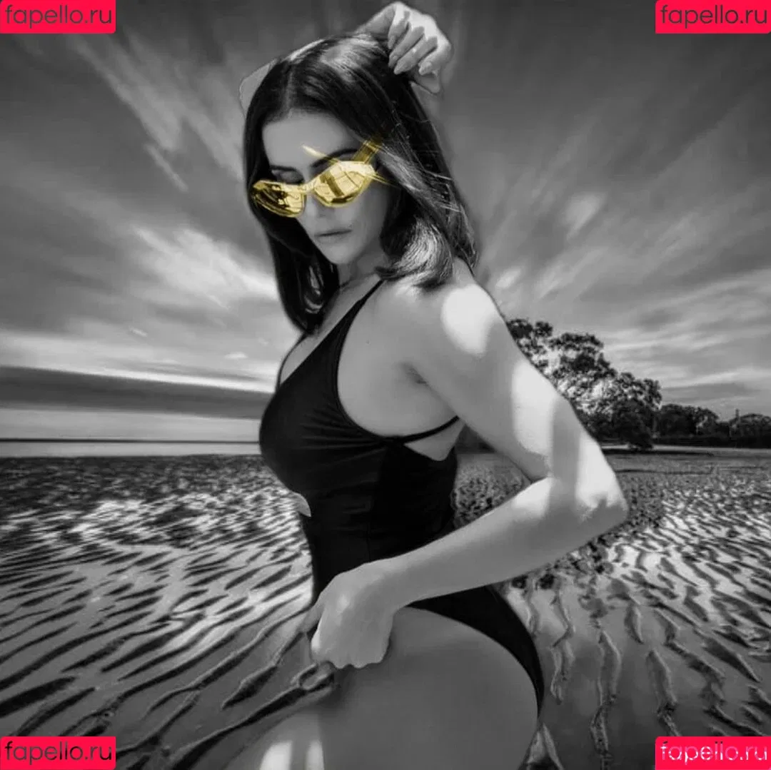 Deborah Secco / dedesecco Onlyfans Photo Gallery 