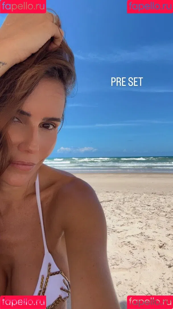 Deborah Secco / dedesecco Onlyfans Photo Gallery 