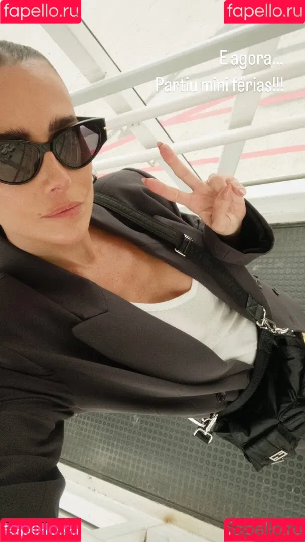 Deborah Secco / dedesecco Onlyfans Photo Gallery 