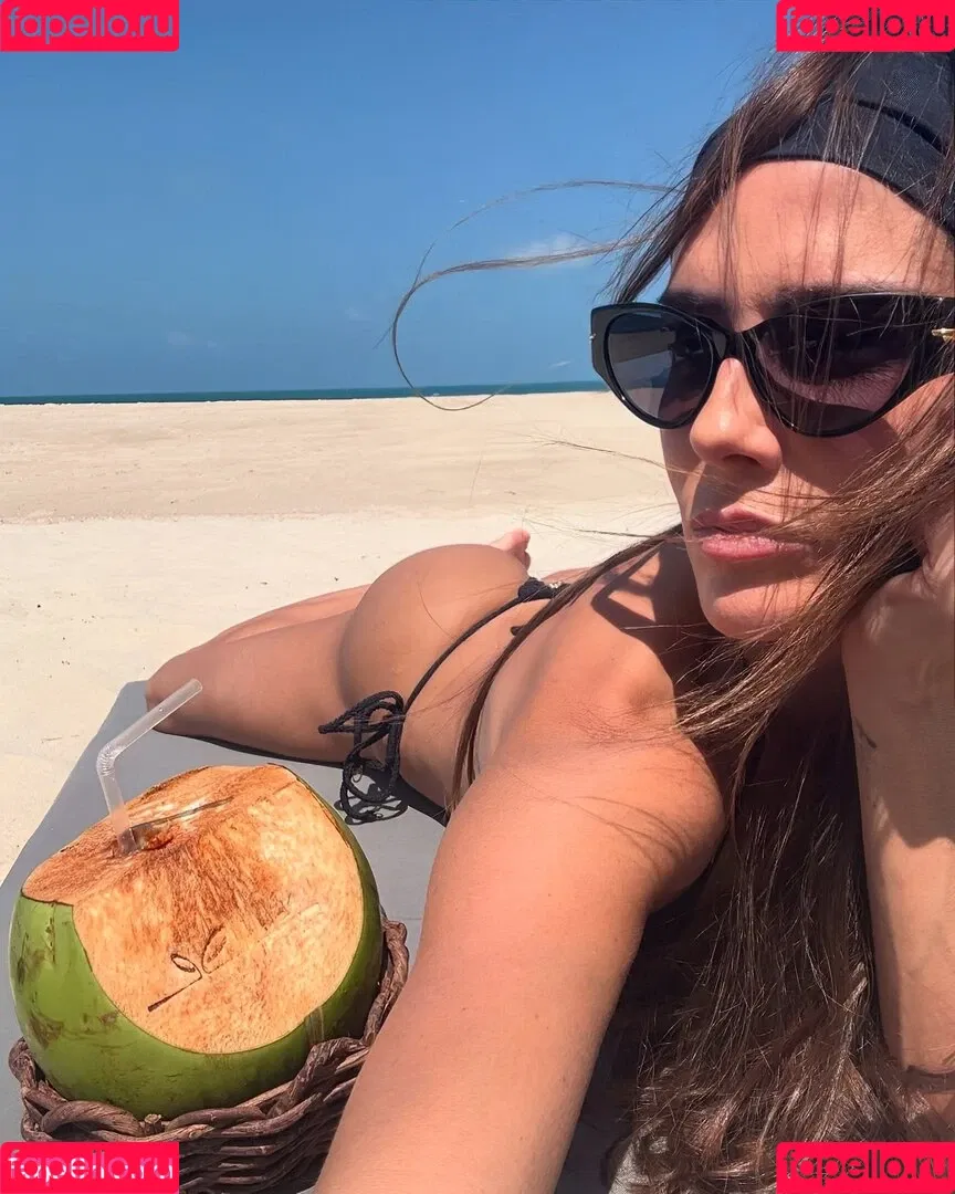 Deborah Secco / dedesecco Onlyfans Photo Gallery 