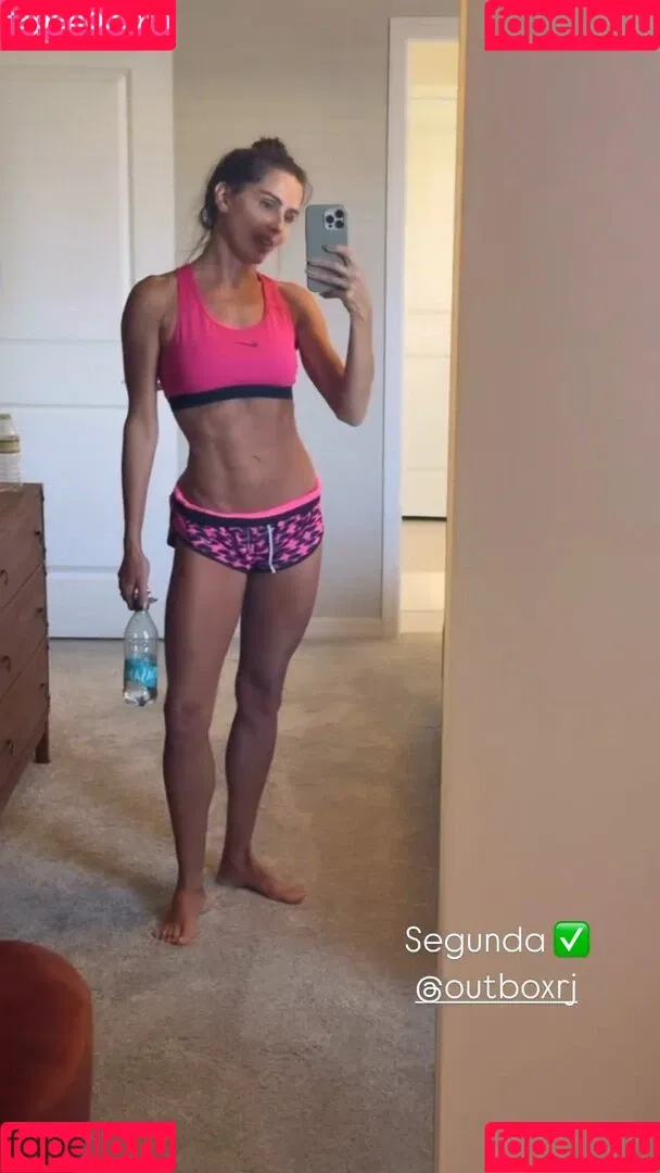 Deborah Secco / dedesecco Onlyfans Photo Gallery 