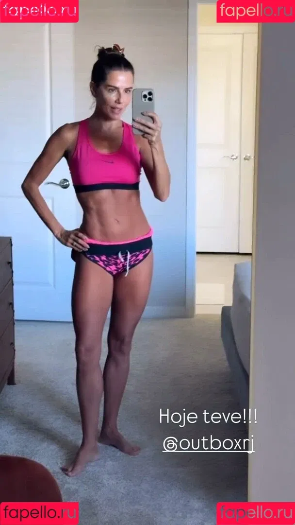 Deborah Secco / dedesecco Onlyfans Photo Gallery 
