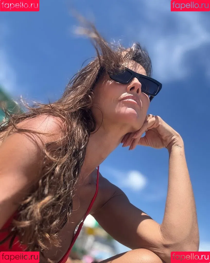 Deborah Secco / dedesecco Onlyfans Photo Gallery 