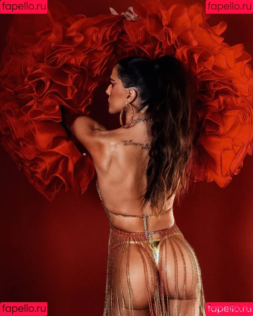 Deborah Secco / dedesecco Onlyfans Photo Gallery 