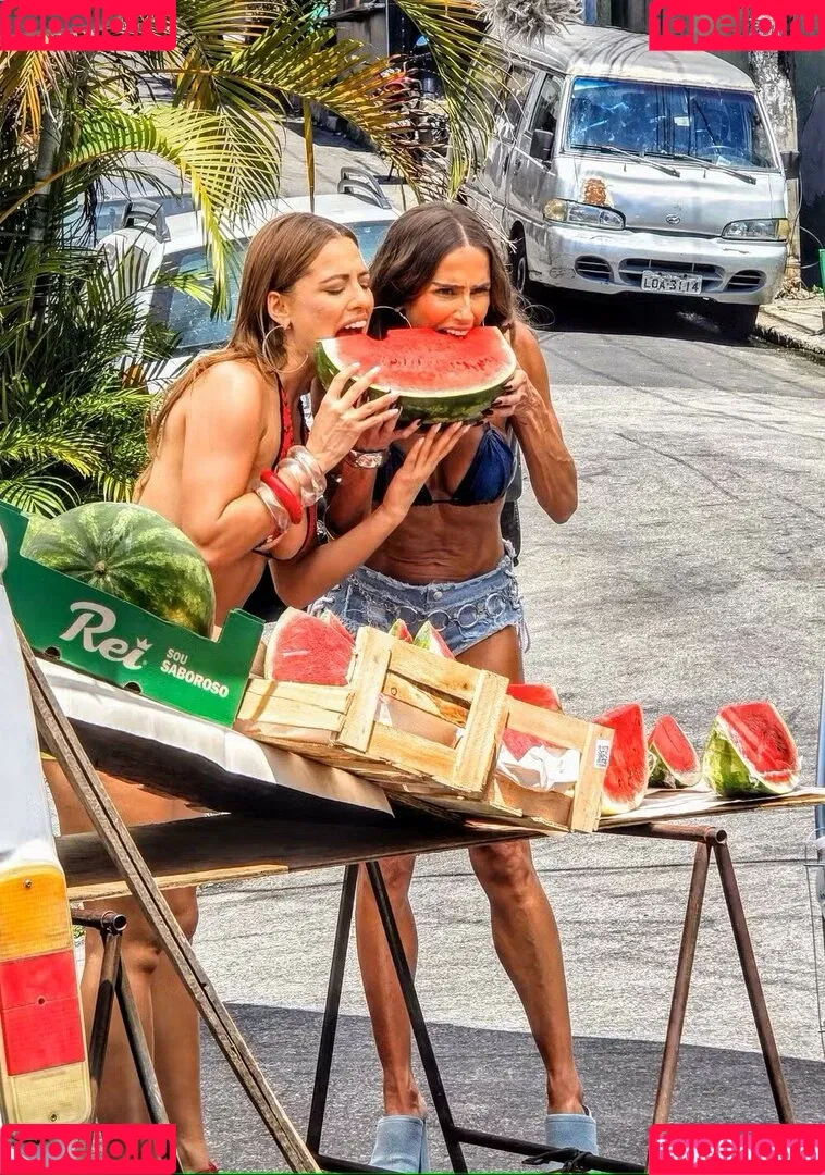 Deborah Secco / dedesecco Onlyfans Photo Gallery 