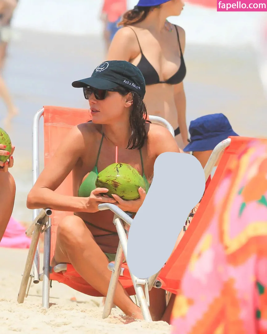 Deborah Secco / dedesecco Onlyfans Photo Gallery 