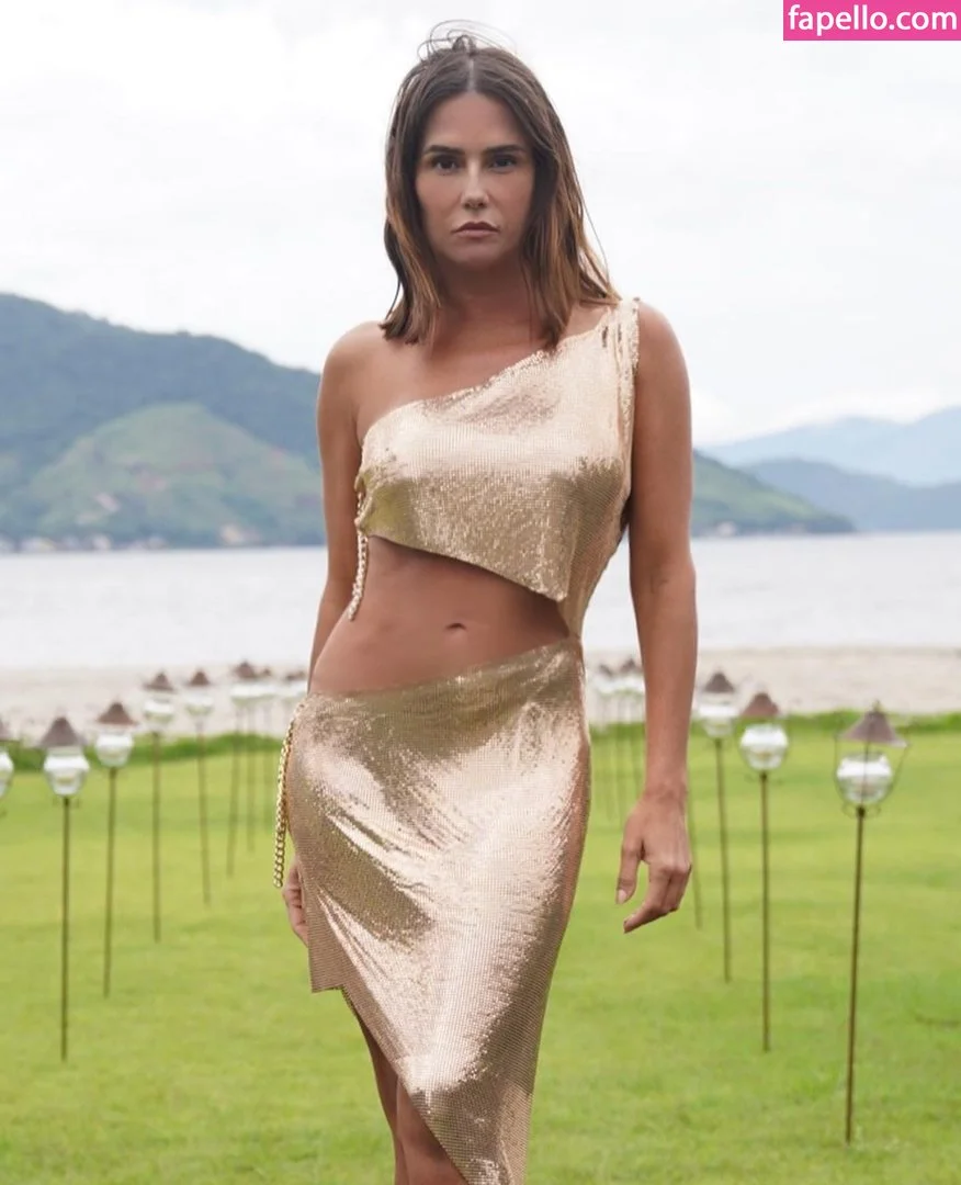 Deborah Secco / dedesecco Onlyfans Photo Gallery 
