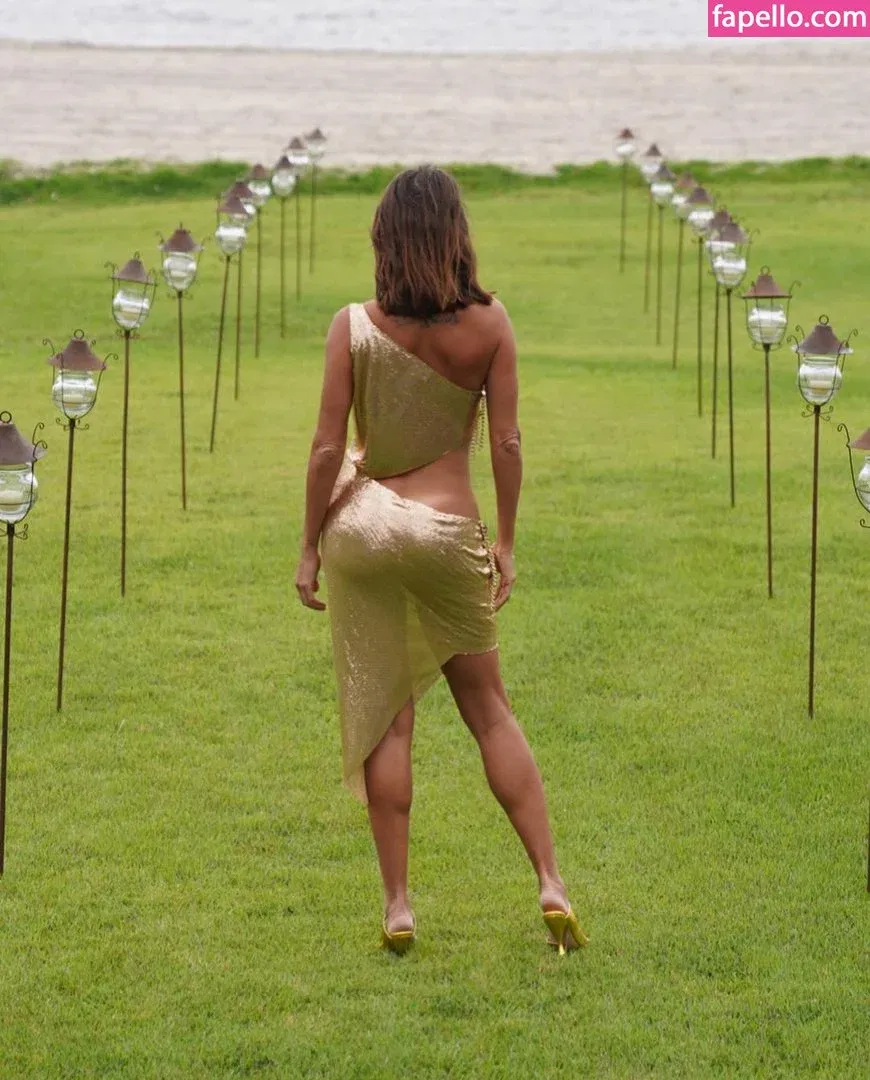 Deborah Secco / dedesecco Onlyfans Photo Gallery 