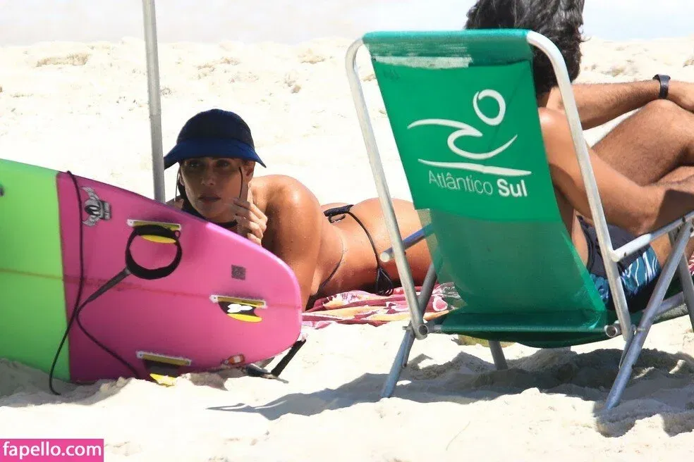 Deborah Secco / dedesecco Onlyfans Photo Gallery 