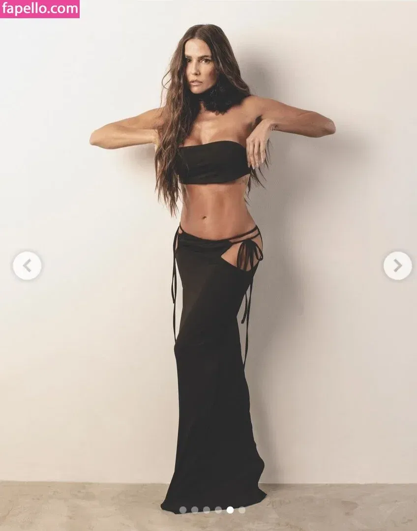 Deborah Secco / dedesecco Onlyfans Photo Gallery 