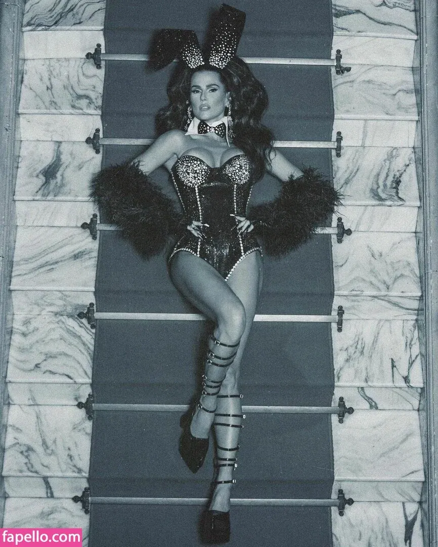 Deborah Secco / dedesecco Onlyfans Photo Gallery 