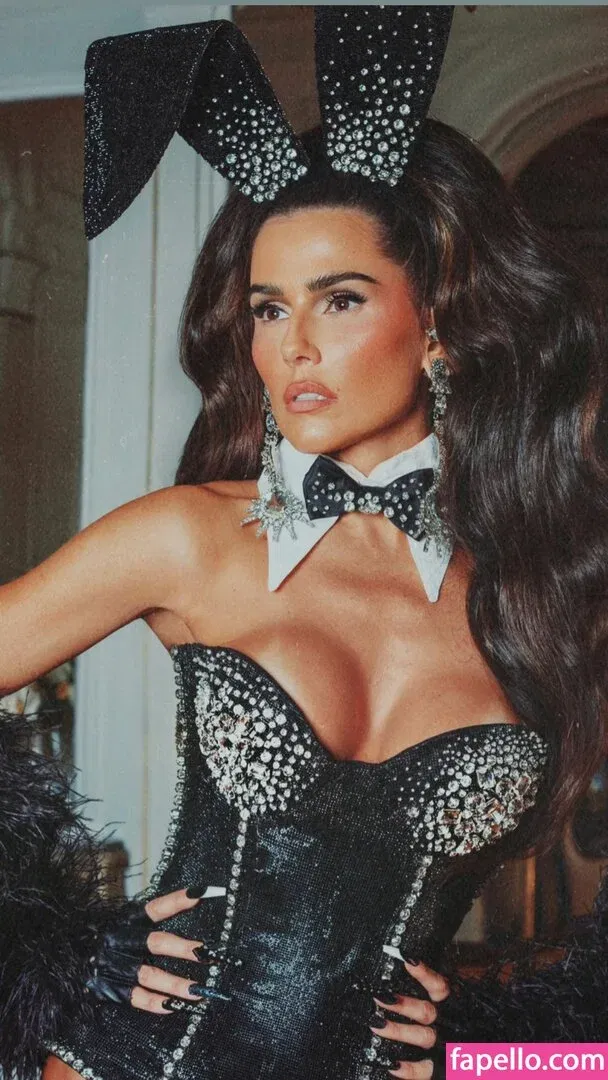 Deborah Secco / dedesecco Onlyfans Photo Gallery 