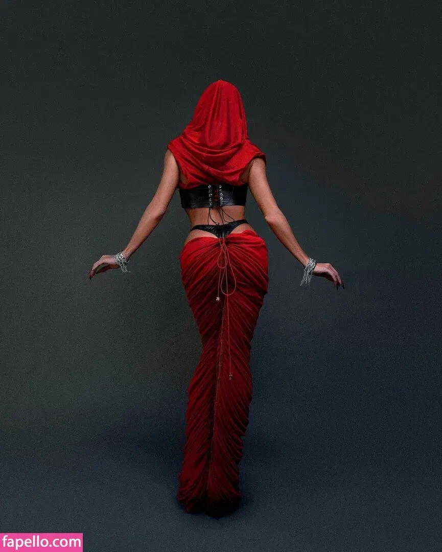 Deborah Secco / dedesecco Onlyfans Photo Gallery 