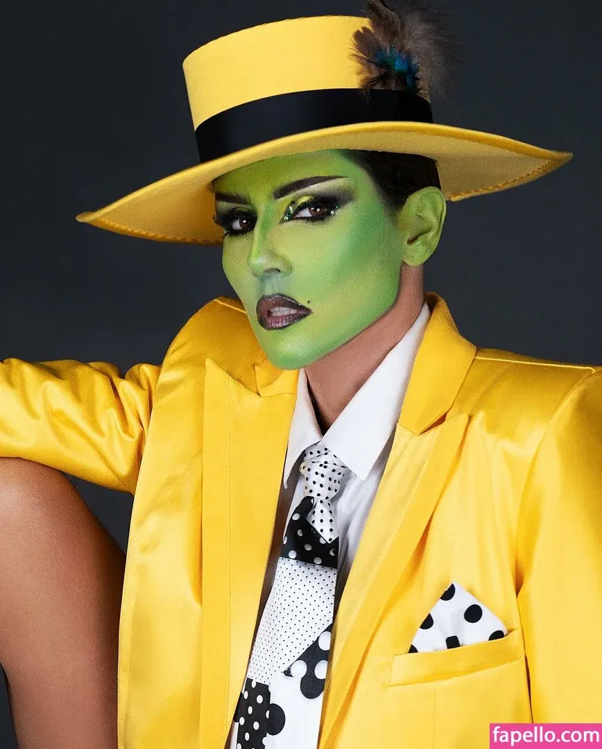 Deborah Secco / dedesecco Onlyfans Photo Gallery 