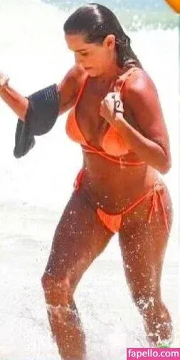 Deborah Secco / dedesecco Onlyfans Photo Gallery 