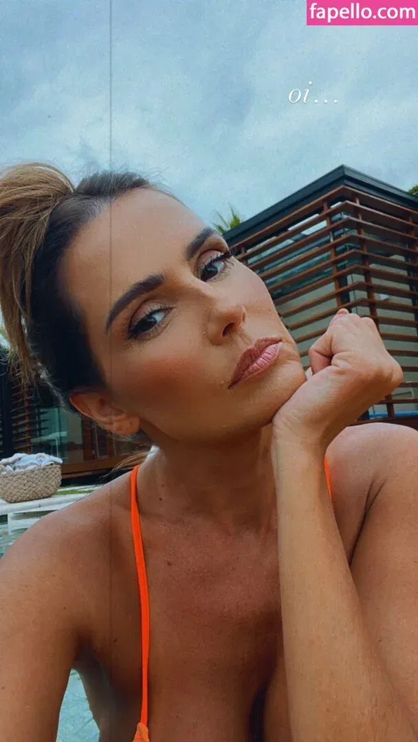 Deborah Secco / dedesecco Onlyfans Photo Gallery 