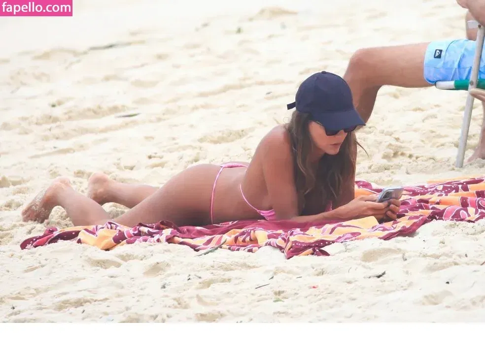 Deborah Secco / dedesecco Onlyfans Photo Gallery 