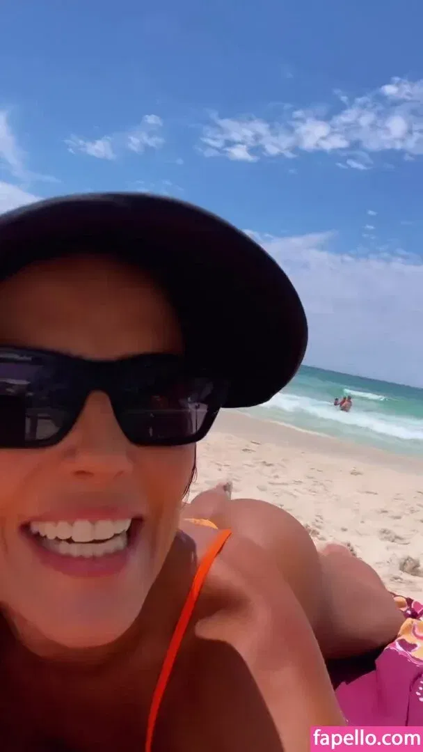 Deborah Secco / dedesecco Onlyfans Photo Gallery 