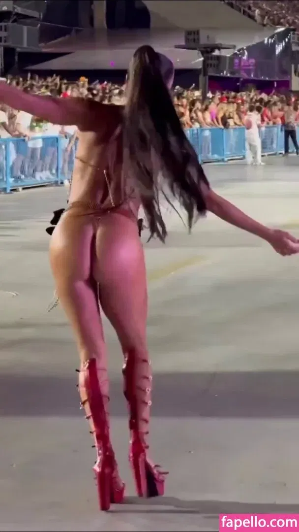 Deborah Secco / dedesecco Onlyfans Photo Gallery 