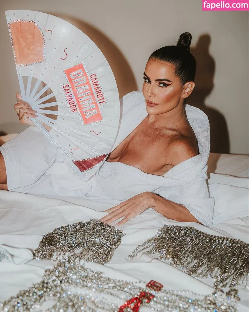Deborah Secco / dedesecco Onlyfans Photo Gallery 