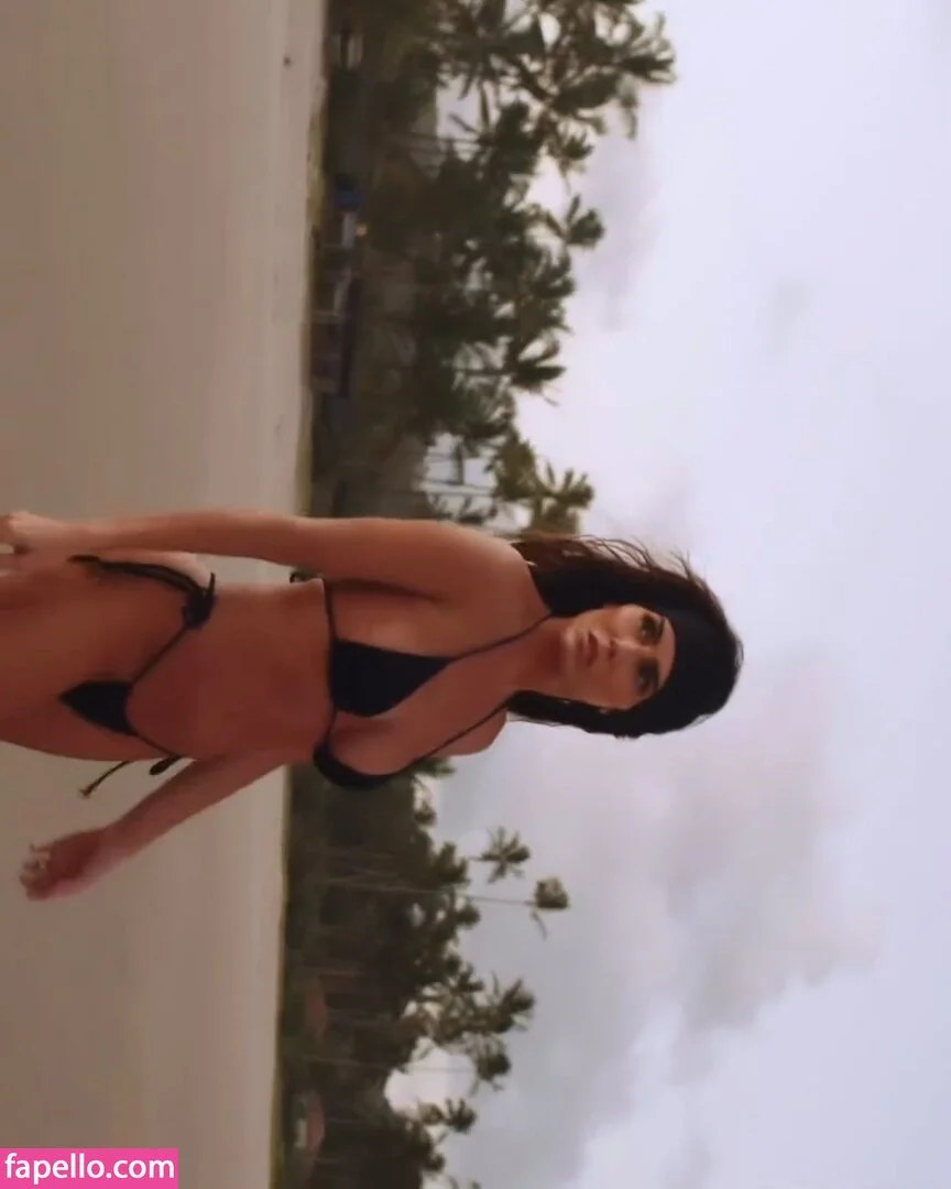 Deborah Secco / dedesecco Onlyfans Photo Gallery 