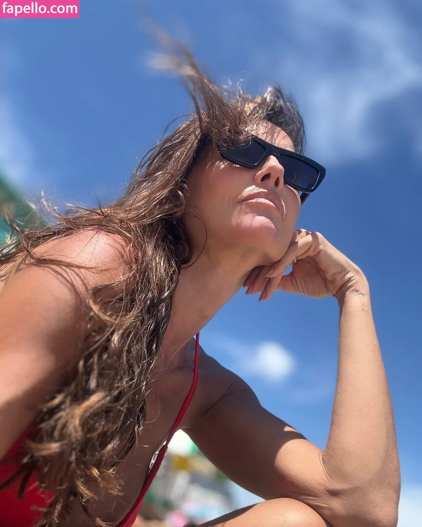 Deborah Secco / dedesecco Onlyfans Photo Gallery 