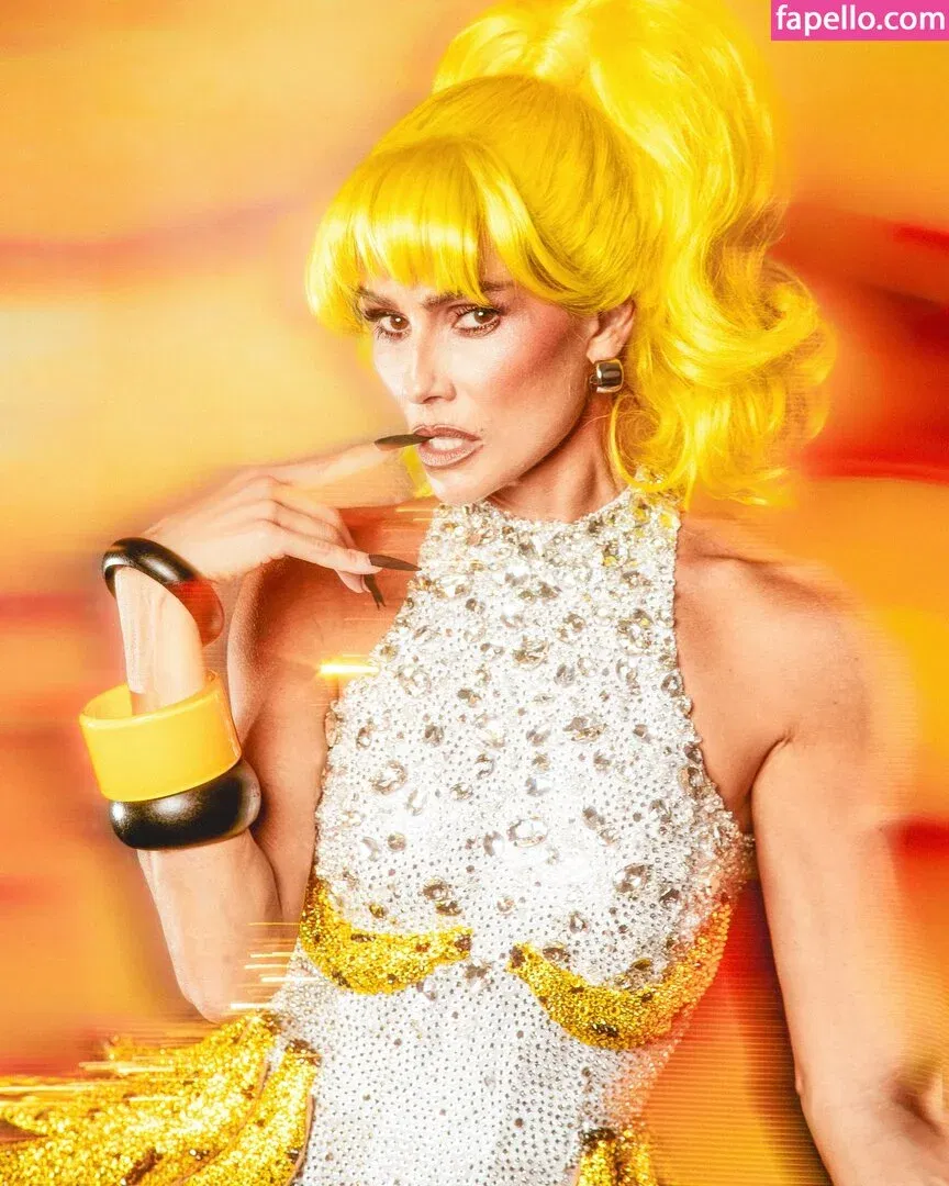 Deborah Secco / dedesecco Onlyfans Photo Gallery 