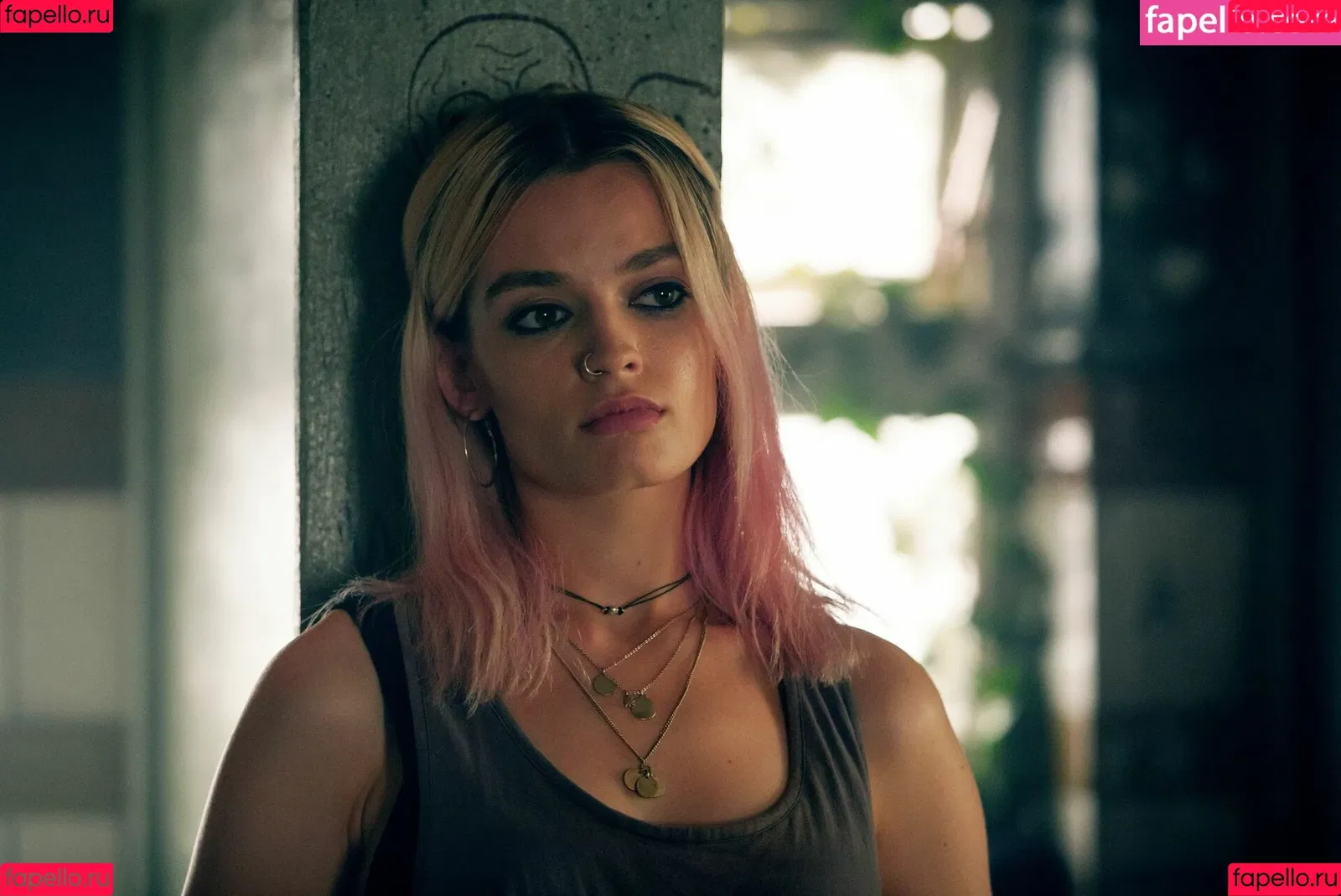 Emma Mackey / Sex Education Flaunt magazine shoot / emmatmackey Onlyfans Photo Gallery 