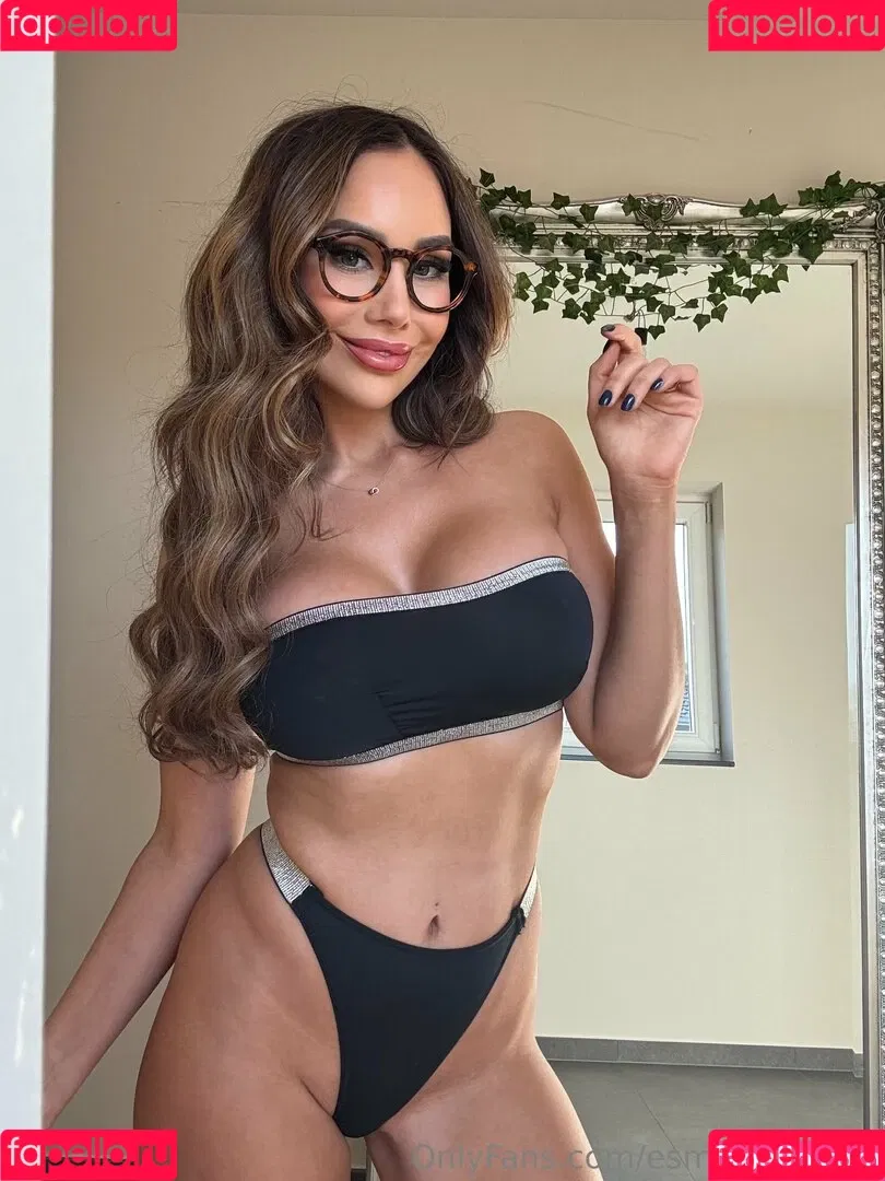 Esmeeteaches / Xoesmeerose Onlyfans Photo Gallery 