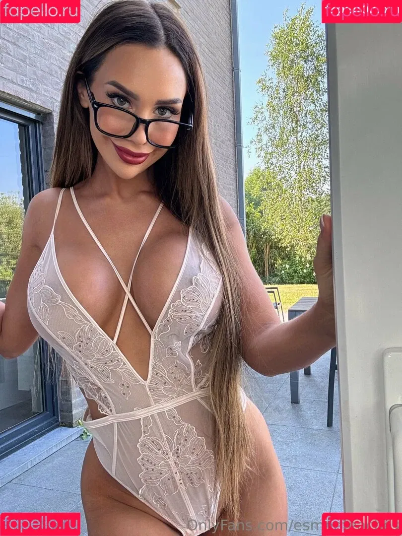 Esmeeteaches / Xoesmeerose Onlyfans Photo Gallery 