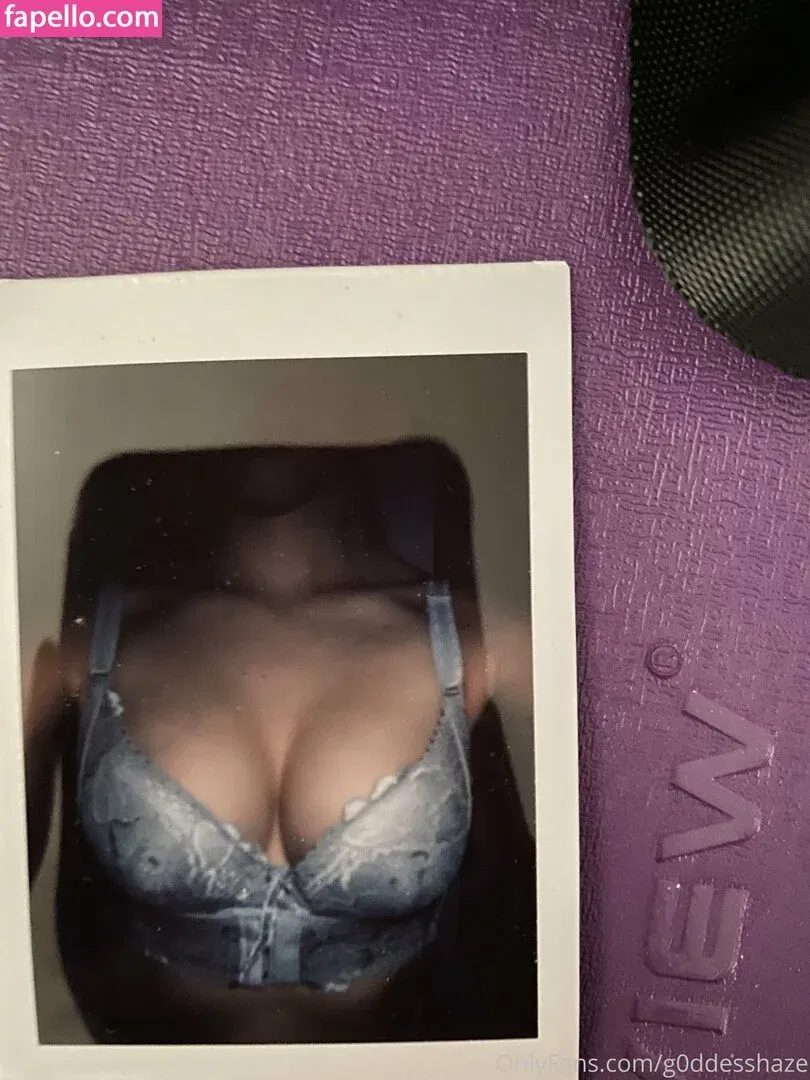 g0dd3ssofl0v3 / g0ddesshaze Onlyfans Photo Gallery 
