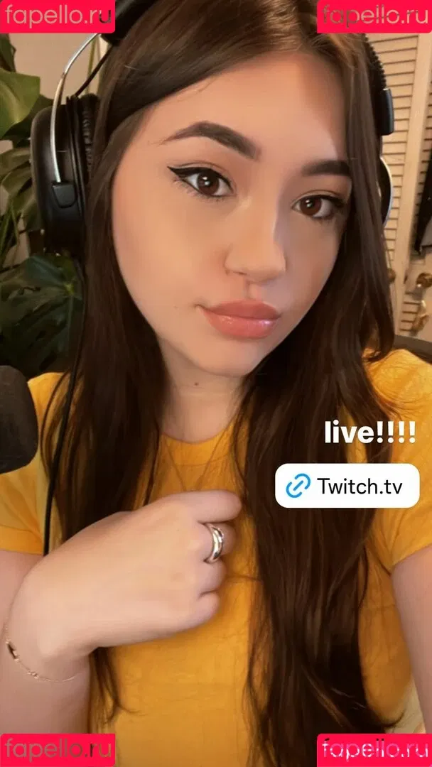 Bananabrea / bananabreaa Onlyfans Photo Gallery 