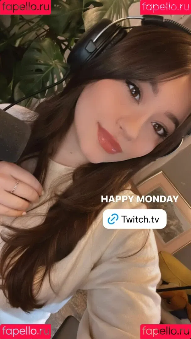 Bananabrea / bananabreaa Onlyfans Photo Gallery 