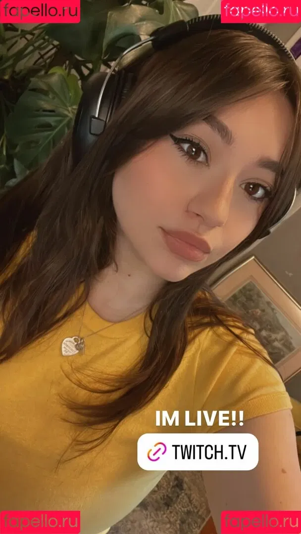 Bananabrea / bananabreaa Onlyfans Photo Gallery 