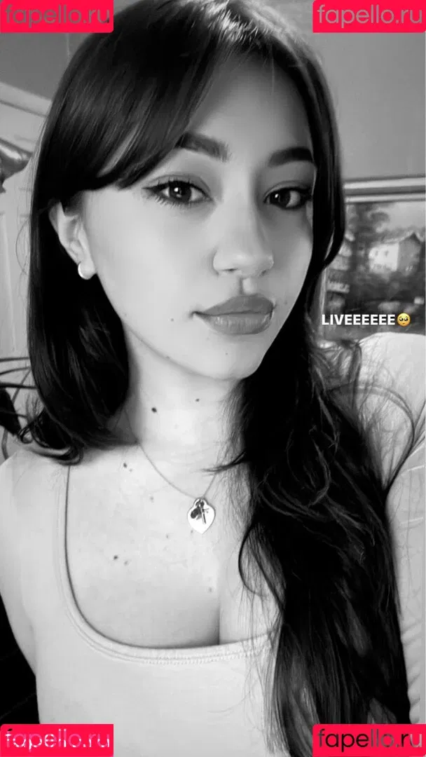 Bananabrea / bananabreaa Onlyfans Photo Gallery 